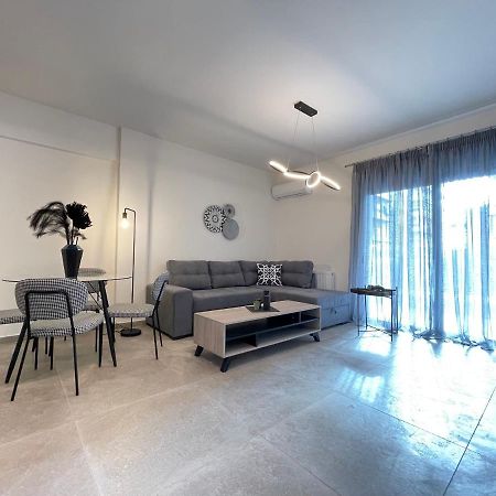 Modern Apartments Near Marina Flisvos Αθήνα Εξωτερικό φωτογραφία